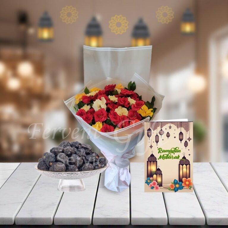 Mix Roses With Ajwa Dates And Ramadan Card