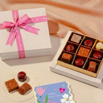 Send Cloud Dreamer Mom Chocolates Box in Pakistan from abroad