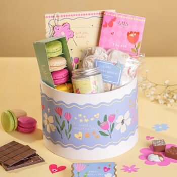 Send Cherished Moments Mother's Day Gift Hamper in Karachi, Pakistan