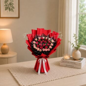 Send Romantic Amora Red & Pink Roses Bouquet to Pakistan